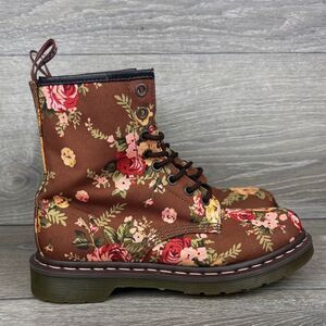Dr. Martens 11821 Brown Canvas Womens Sz 7 Floral Rose 8-Eye Lace Up Combat Boot